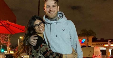 mia.khalifa.divorce|Mia Khalifa, husband Robert Sandberg part ways after。